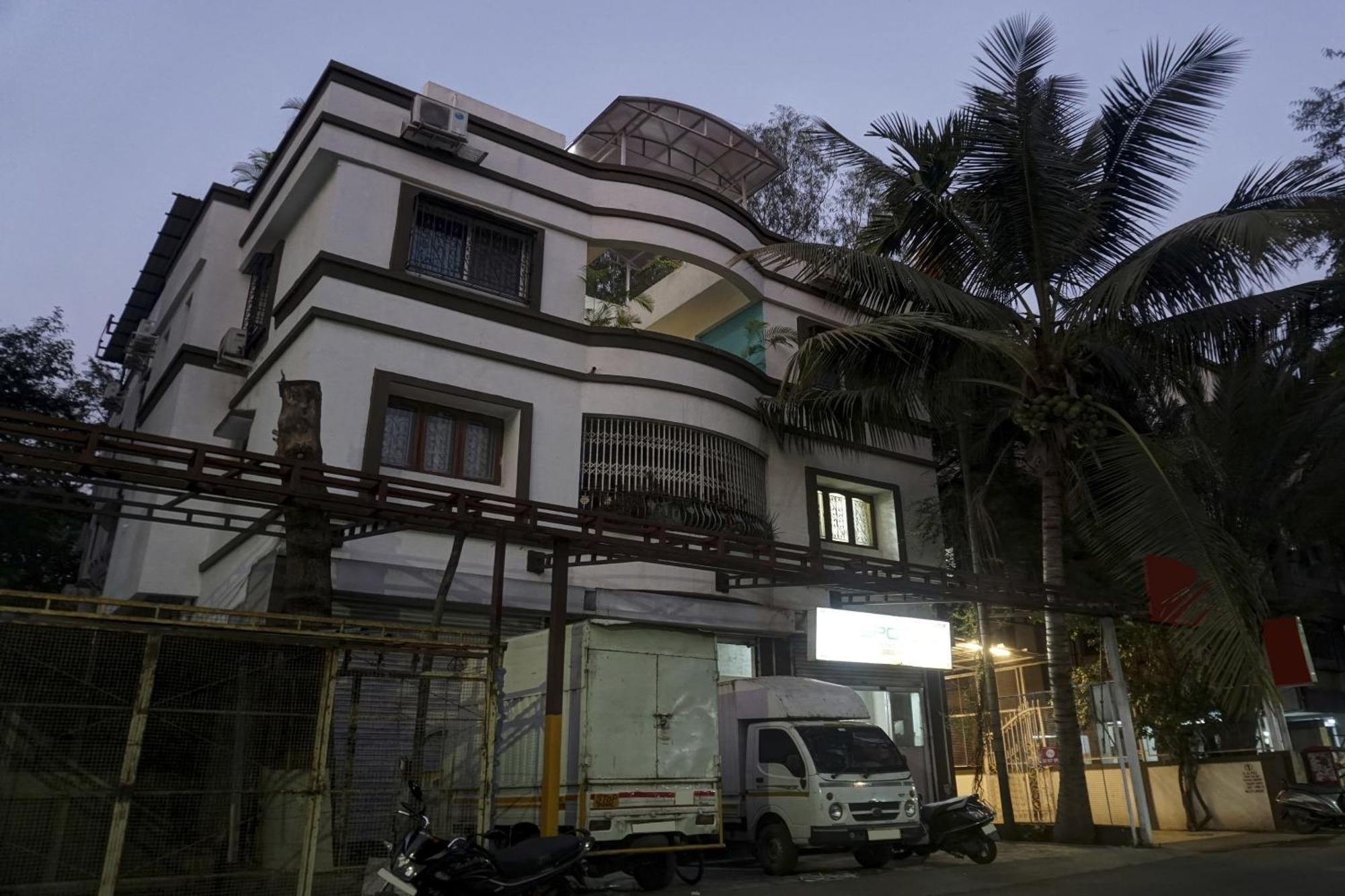 Super Townhouse The Upper Room Near Pune Airport Lohogaon Luaran gambar